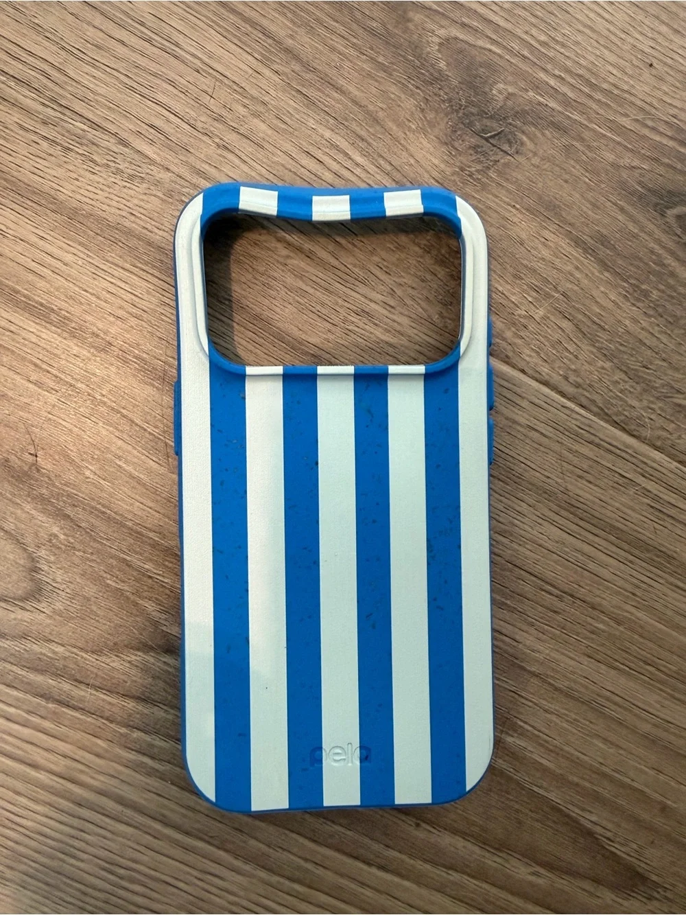 Blue & Butter Yellow Stripe iPhone 17 pro Case